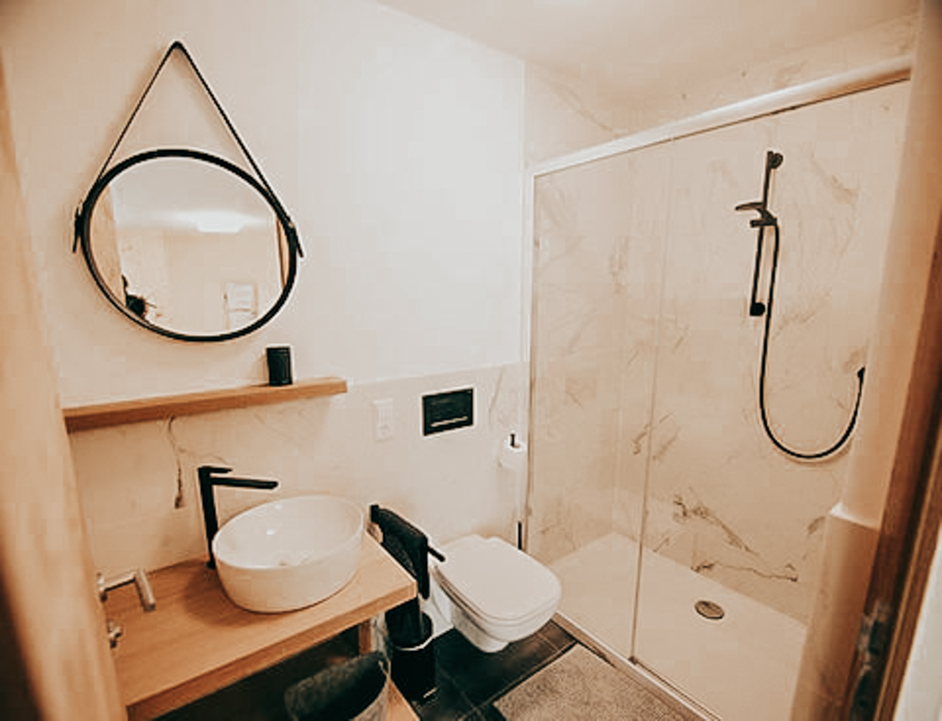 Bathroom – Stodl Lodge